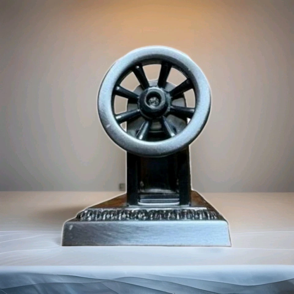 Vintage Timex Sewing Machine Mini Clock Pewter Tone EUC - Image 3 of 4