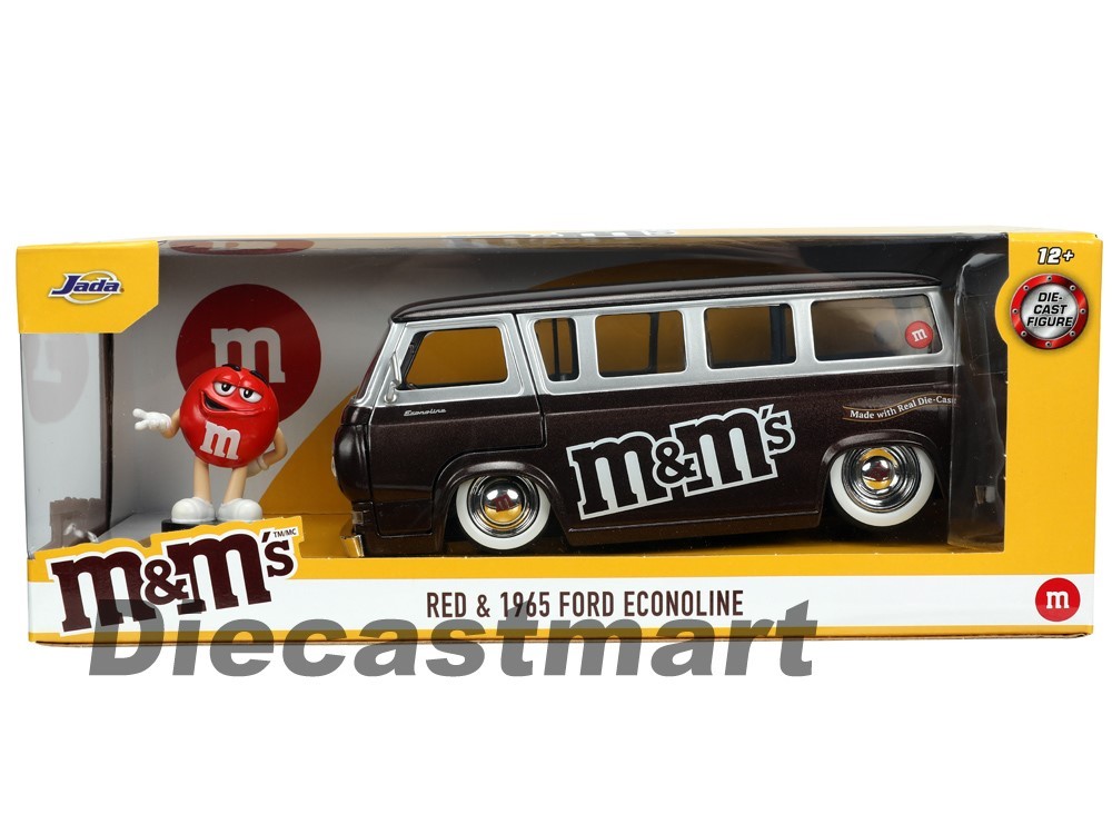 Jada 1:24 Red M&M's Figure & 1965 Ford Econoline Delivery Van