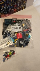 Lego 6860 The Batcave 100% Complete All Mini Figs & Manual