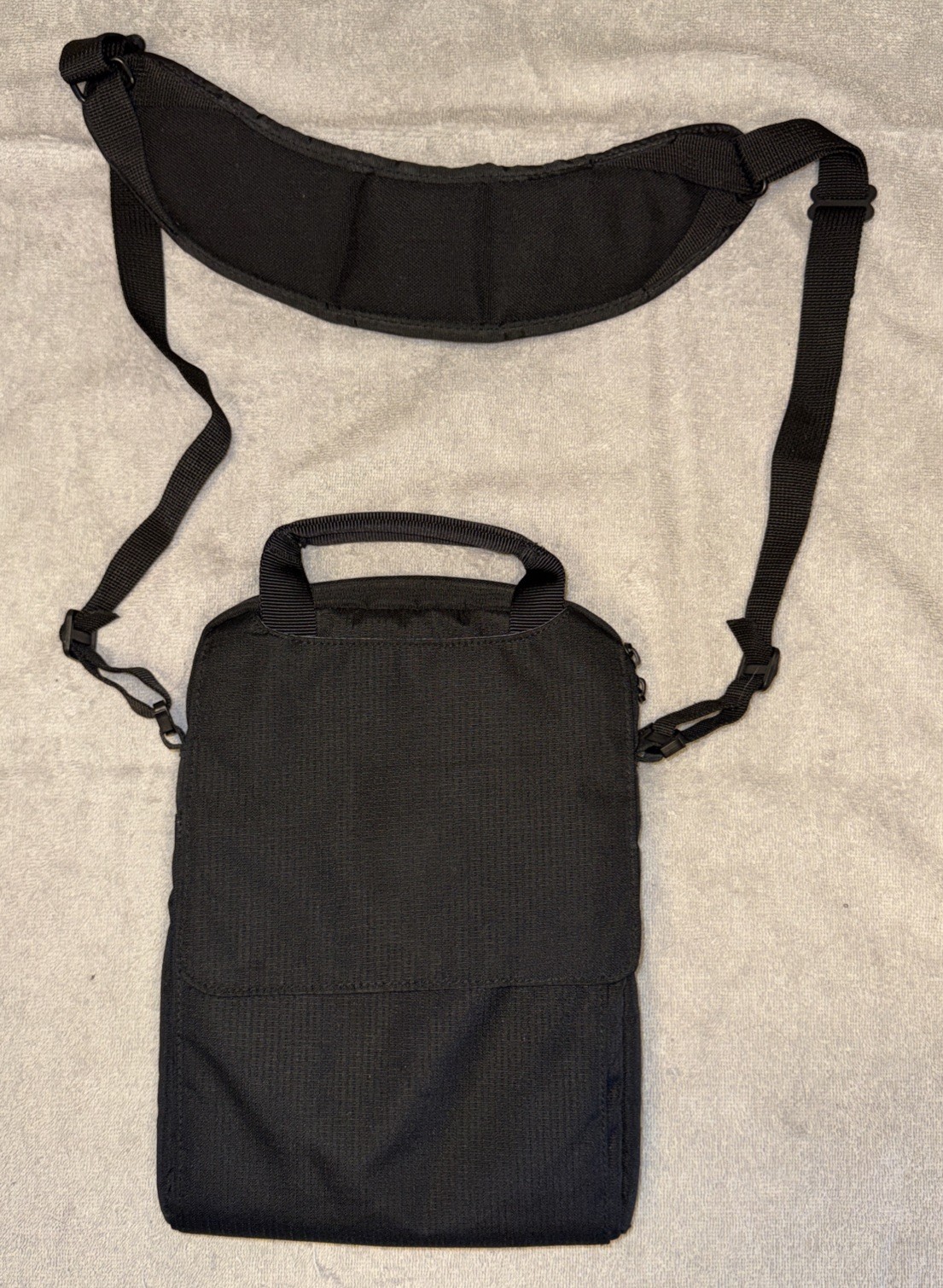 STM Laptop Tablet Messenger Bag Black Protection Padded Trav