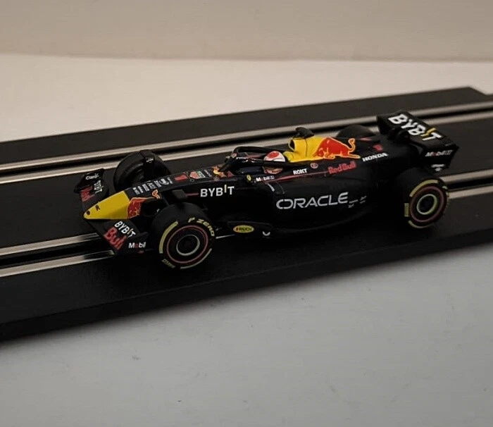 64236 Carrera GO!!! | Oracle Red Bull Racing RB19 | M. Verstappen No.1 | 1:43