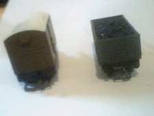 GRAFER (GRAHAM FARISH) WAGONS 00 GAUGE X2