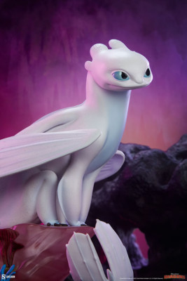 How to Train your Dragons: Light Fury Statue (2021) Sideshow Collectibles Opened