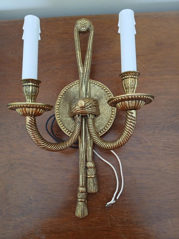 Vintage Decorator Rope & Tassel  Brass Light Fixture Wall Sconce 2 Light  