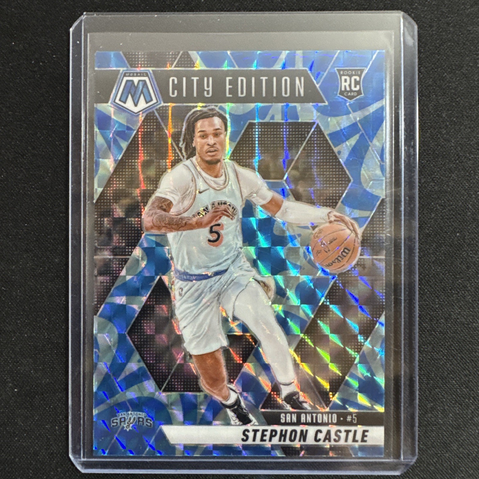 2024-25 Panini Mosaic - City Edition Stephon Castle #290 Reactive Blue Mosaic...