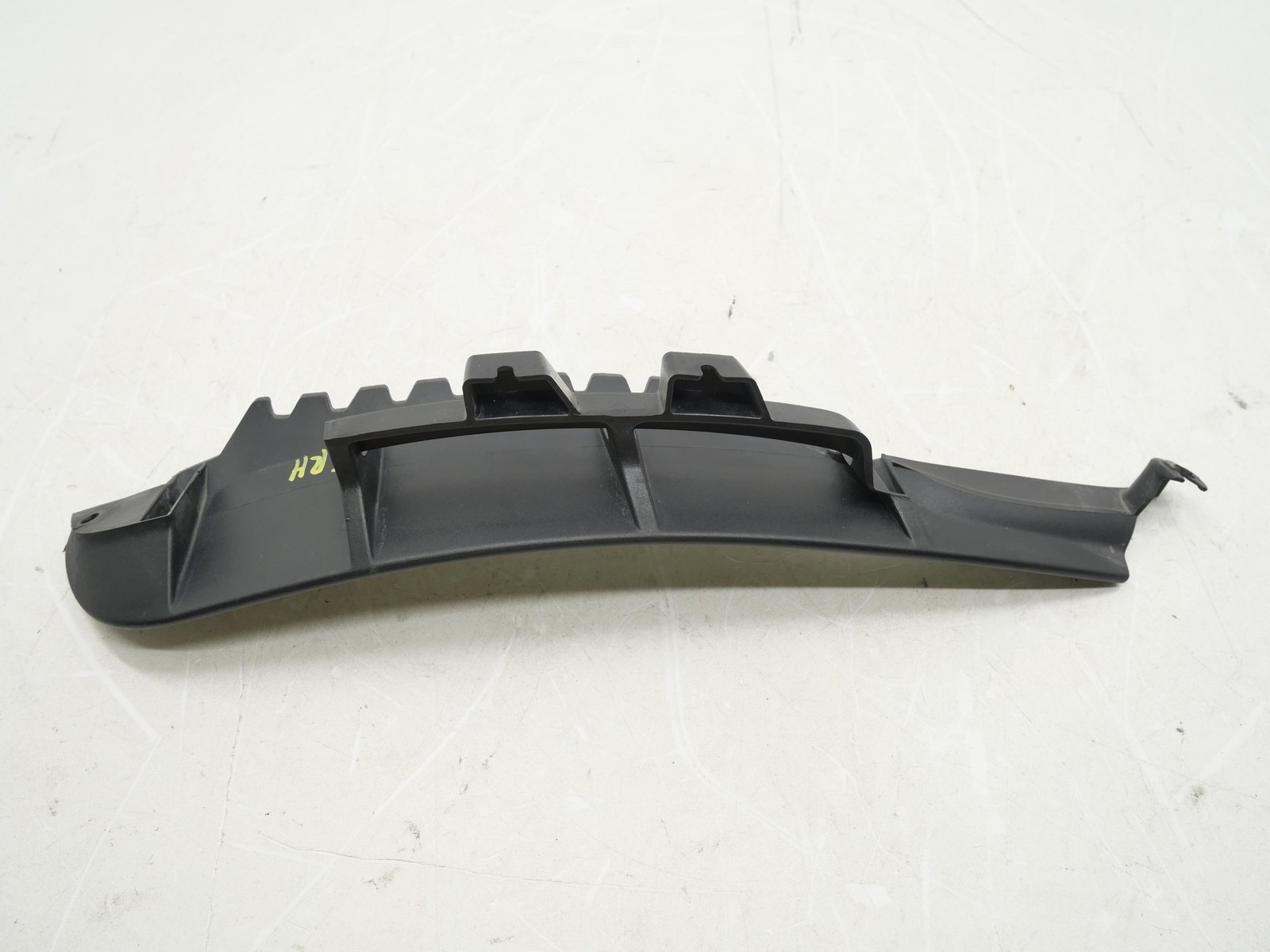 Used Rear Passenger Right Side Outer Fender Liner RH 2016-2021 McLaren 570S OEM