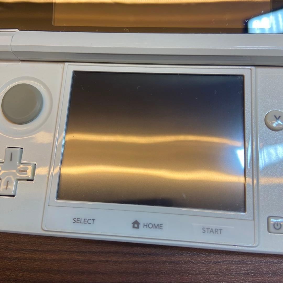 【ニンテンドー3DS】 アイスホワイト Nintendo 3DS Launch Edition Ice White Handheld System (NTSC-J) for