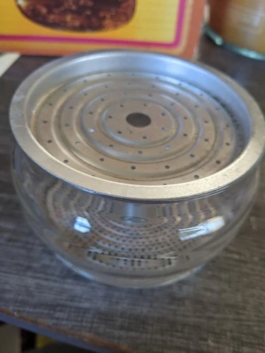 PYREX 9-CUP COFFEEPOT BASKET ASSEMBLY BASKET, TOP  & BOTTOM STRAINERS  NEW READ!