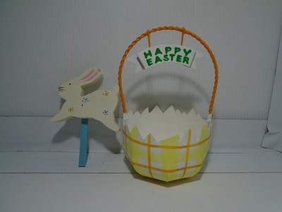 LIGHT METAL HAPPY EASTER 6'' X4'' BASKET WITH WOOD BUNNY FIGURE UNBRANDED (SF491)