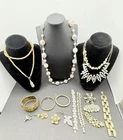 Lot of Vintage Antique Fashion Estate Costume Jewelry Wear Repair - LOOK!