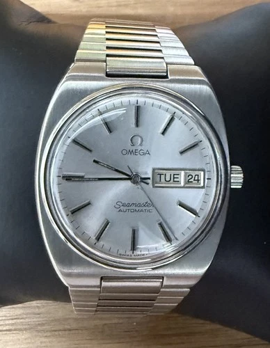 Vintage Omega Seamaster Day-Date 166.0213 Cal 1022 Automatic 1973 Silver Dial