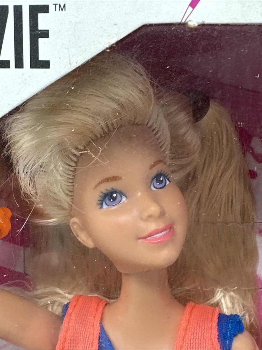 Vintage Workout Teen Looks Jazzie Doll #3633 Never Removed from