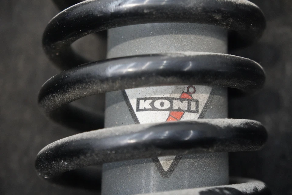 Передняя правая амортизирующая пружинная стойка катушки 4786588 Plymouth Prowler 1997 1999 - Изображение 3 из 4