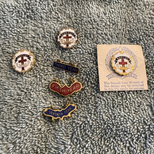 LITTLE SYSTEM VINTAGE BAPTIST ENAMEL SUNDAY SCHOOL RELIGIOUS PIN Years