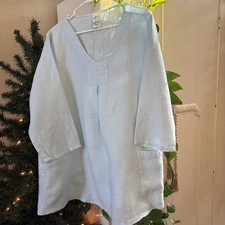 Match Point USA size large 100% linen pre-shrunk baby blue