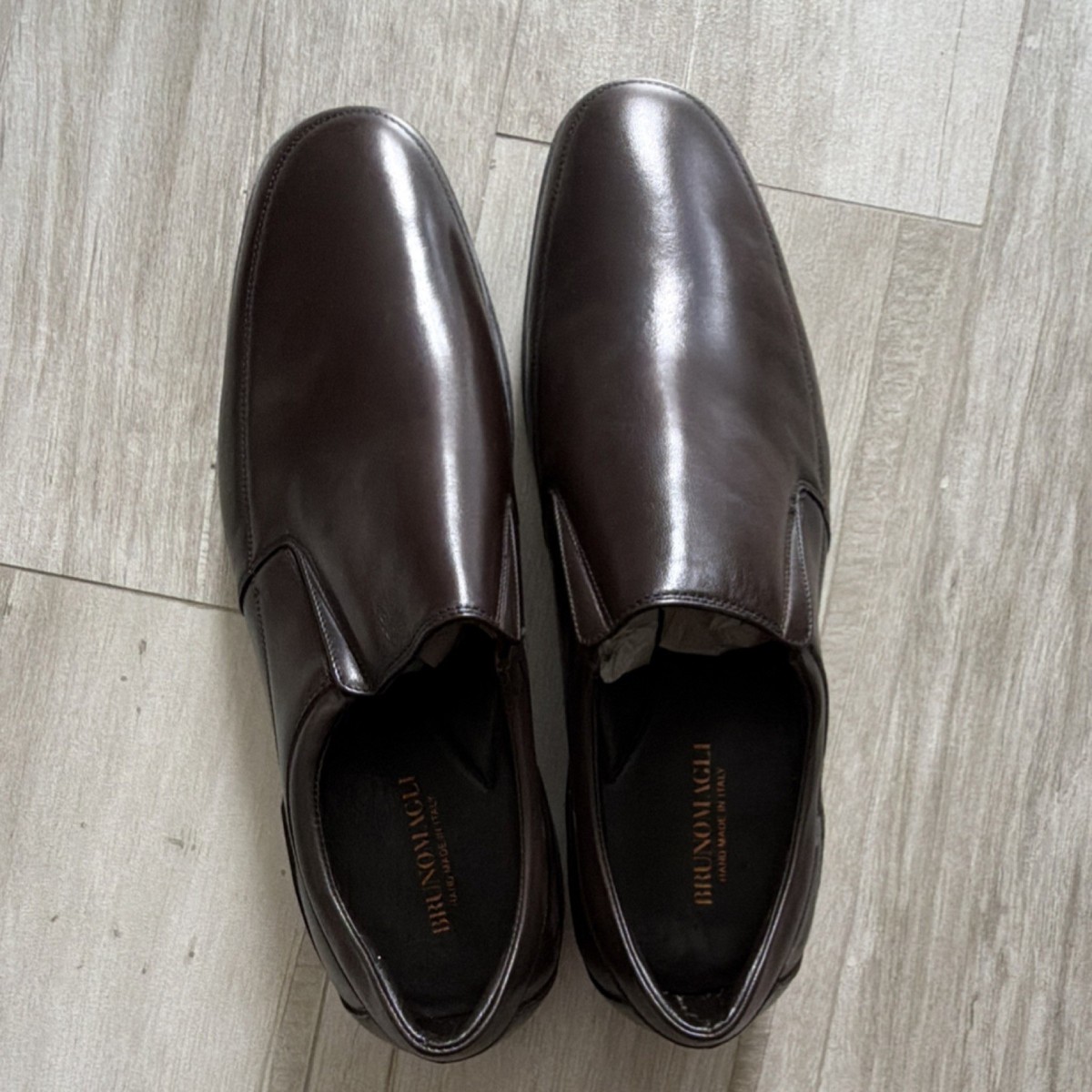 bruno magli brown dress shoes Bruno Magli Men's Santino Leather Oxfords - Brown