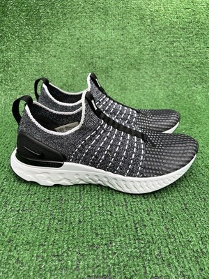 Nike React Phantom Run Flyknit 2 ''Oreo'' Black/White CJ0280-002 Womens Size 7