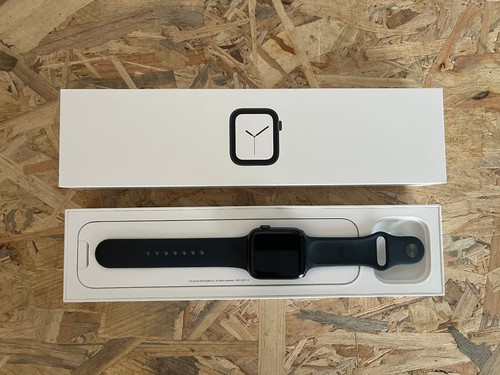 Apple Watch Series 4 – Cassa in Alluminio Grigio Siderale – 44mm - Zdjęcie 7 z 7