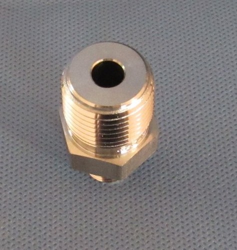 Nuevo Pezón Reductor Hexagonal Swagelok 1/2" Macho NPT x 1/4" Macho NPT (SS-8-HRN-4) 316 - Imagen 3 de 5