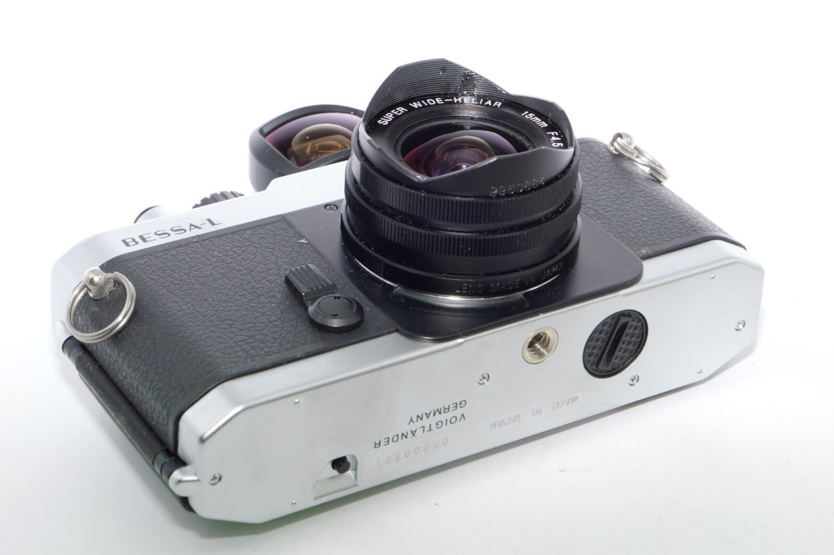 Voigtlander Bessa L Camera. Super Wide Heliar 15mm f/4.5