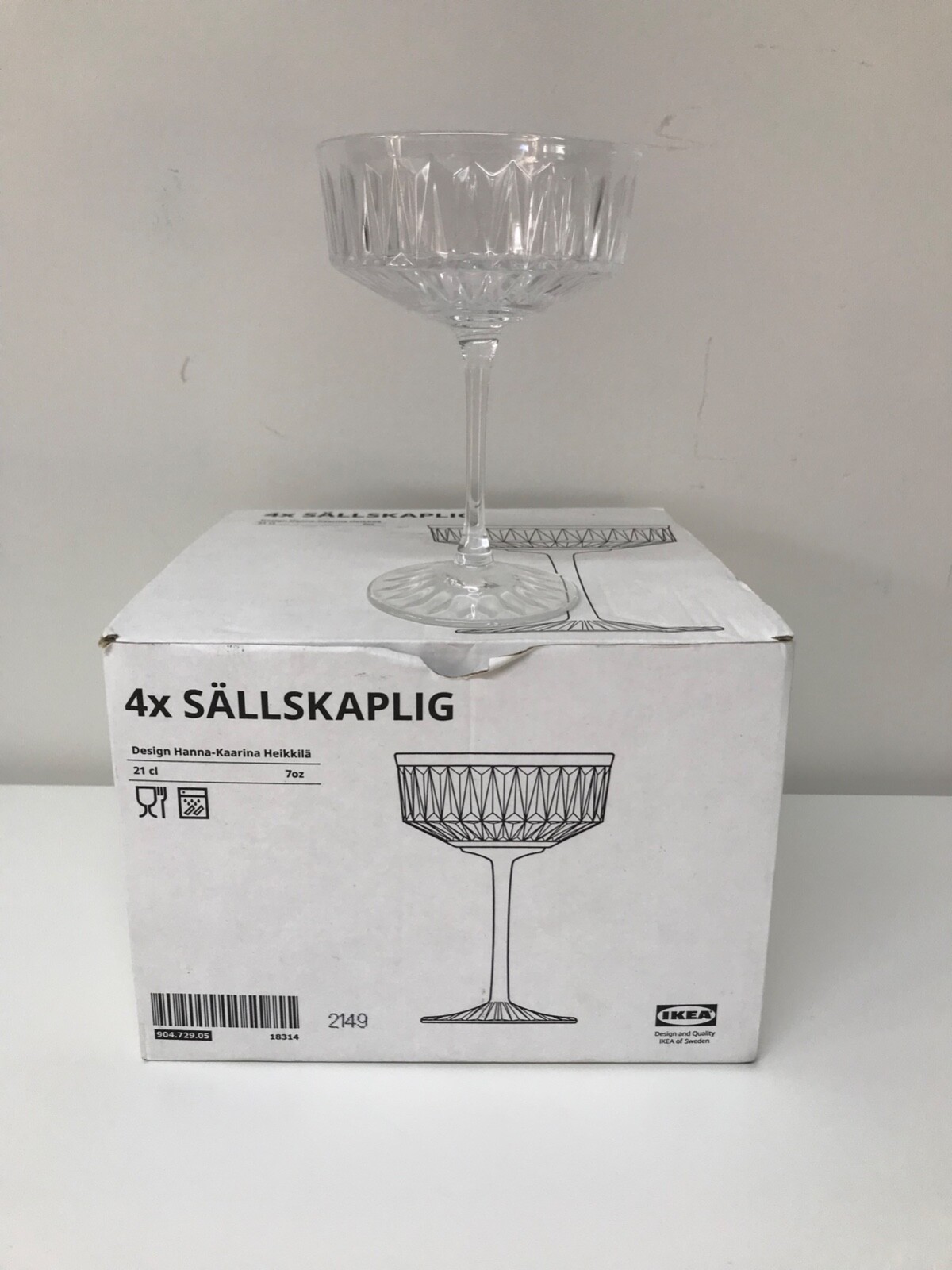 Ikea Champagne SALLSKAPLIG Coupe Clear Glass Patterned Glassware SET 4