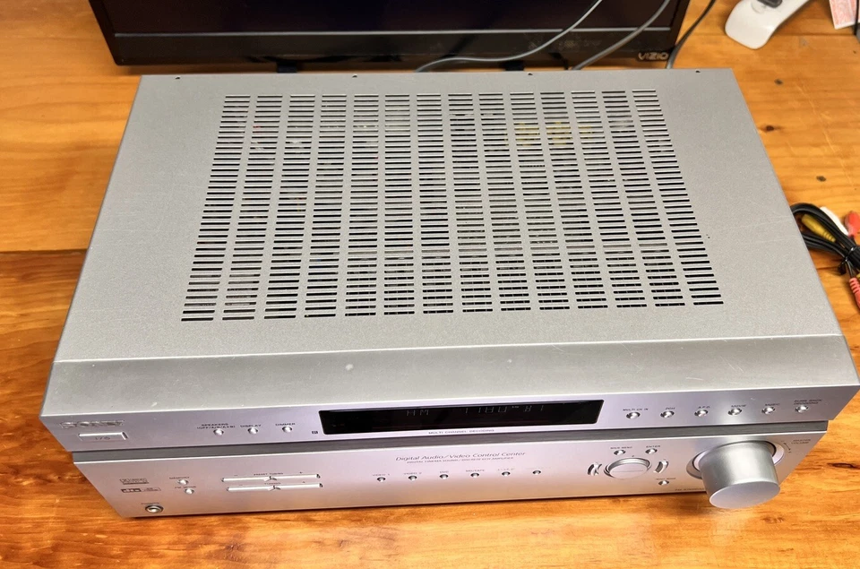 Sony STR-K6800P Receiver HiFi Stereo 6.1 Channel Home Theater AM/FM Audio Silver - Image 2 of 4