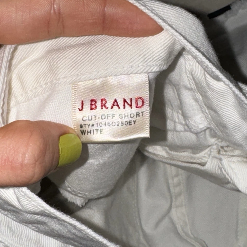 Pantalones Cortos de Jean Marca J Corte Para Mujer Talla 27 Blanco Denim Ojales Dobladillo Envejecido Foto 3 de 4