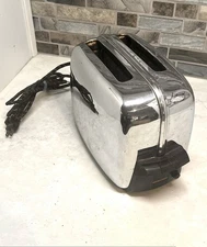 Vintage Toastmaster Model 1B14 Toaster with Original Cord Works & Ships Fast