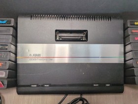 Atari 7800 ProSystem Console &bull; 2 Controllers + Games &bull; Cleaned Tested Working!