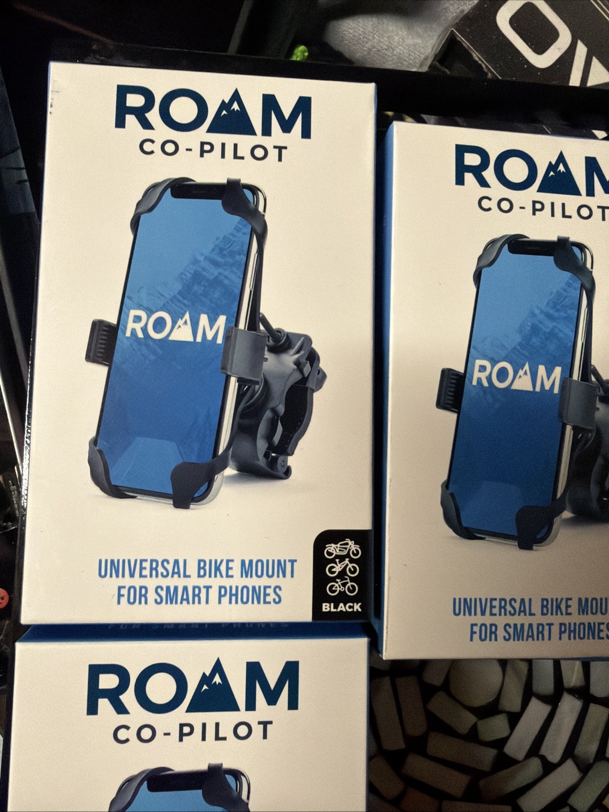 Roam Co-Pilot Universal Bike Phone Mount for MotorcycleBike Up To 3.5 in Wide