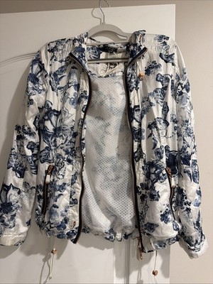 White and Blue Floral Print Windbreaker with Rose Gold-tone Hardware. Size M