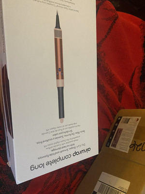 brand new dyson airwrap