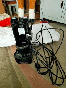 Shark NV620UKT 31 Staubsaugerteil Hauptmotor im Gehäuse (funktioniert)