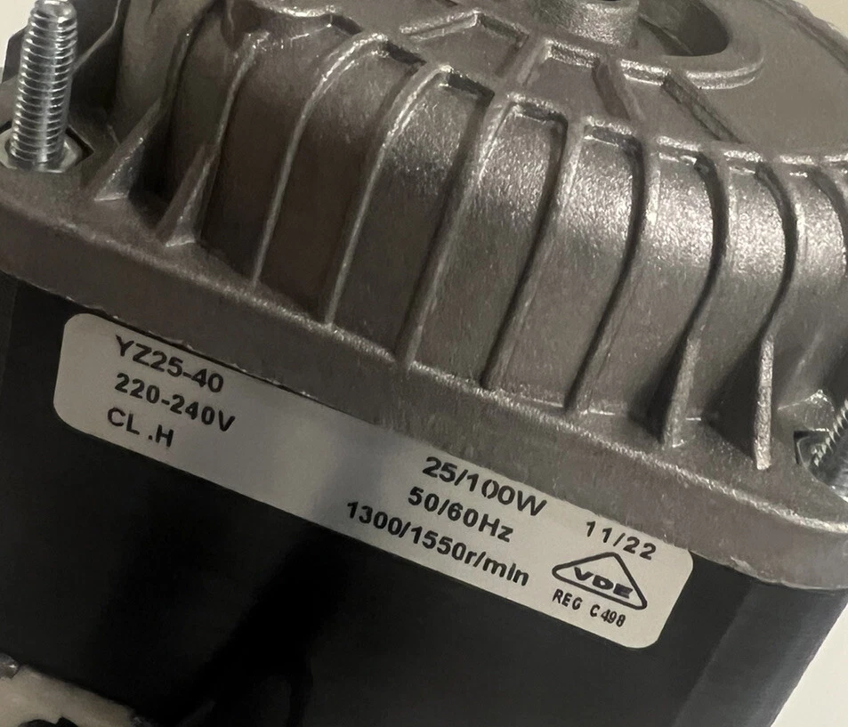 Commercial Refrigeration Condenser Fan Motor 25W   1300/1550RPM CL. H - image 2 of 4