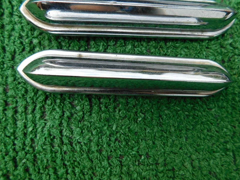 1955 Cadillac rear hash mark trims below trunk lid 55 Eldorado set of 6 - Изображение 3 из 4