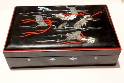 Black Lacquer trinket or cigarete Box, Mother Of Pearl, Asian, Korea, Orientalia
