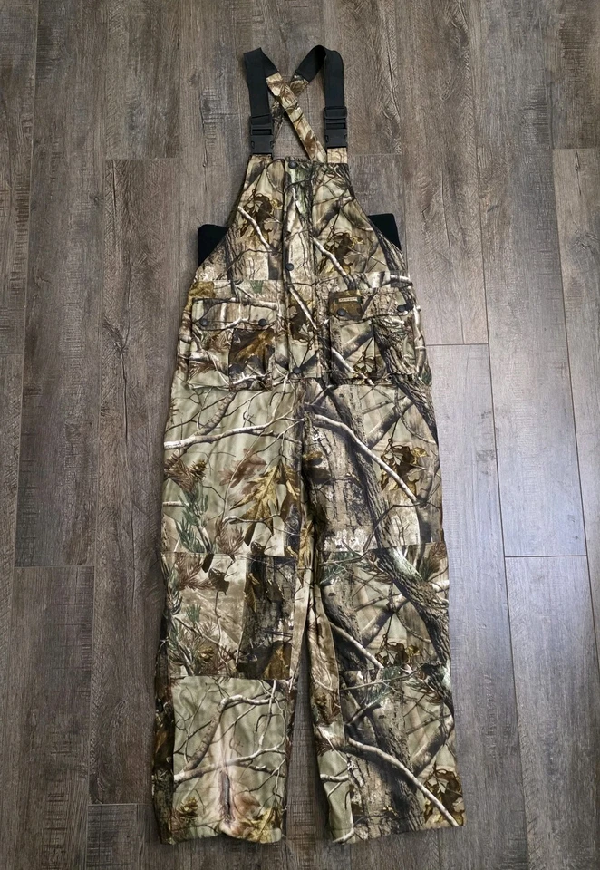 Mono con tirantes Remington camuflado juvenil 16/18 RealTree madera dura aislado niños caza Foto 2 de 4