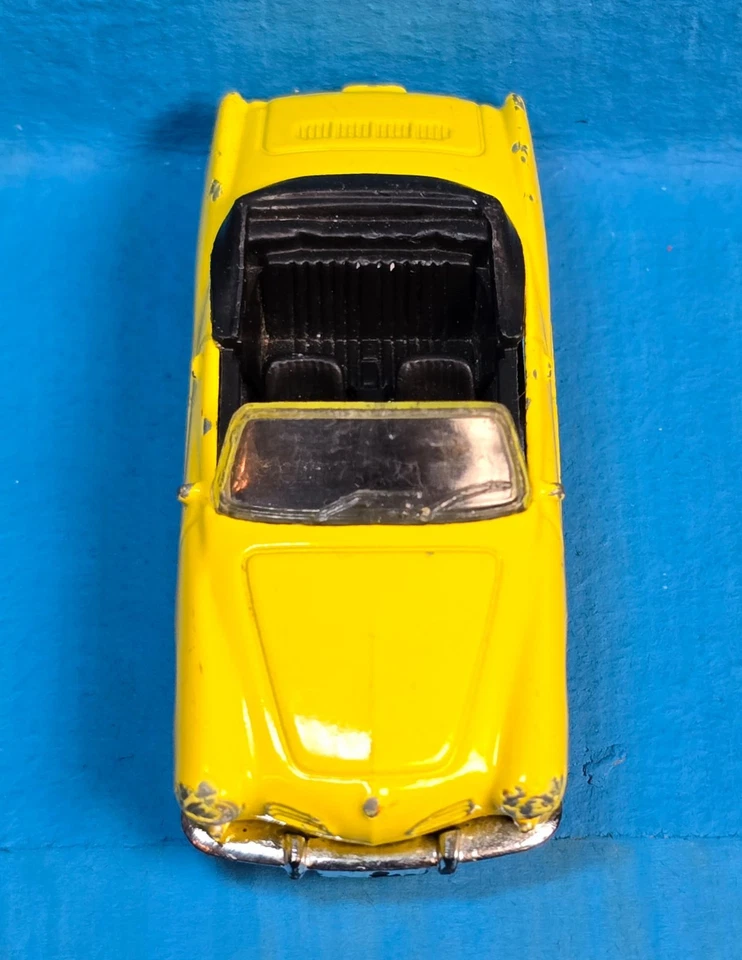 Matchbox Superfast 1969 Karmann Ghia Convertible - Yellow Diecast - Vintage Toy - Image 4 of 4