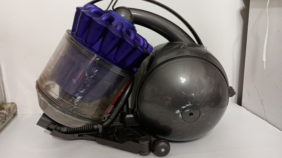 Dyson DC39 Multi floor Bagless Canister + Vacuum Cleaner Motor Works Great eBay