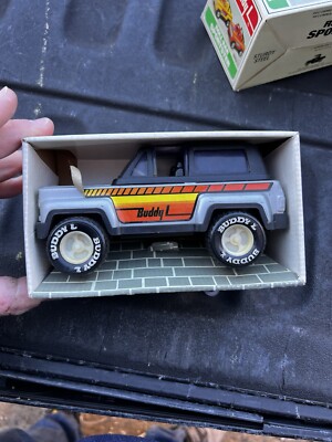 vintage unused 1978 Buddy L Vacationer truck #5003 NIB - 6.5  long