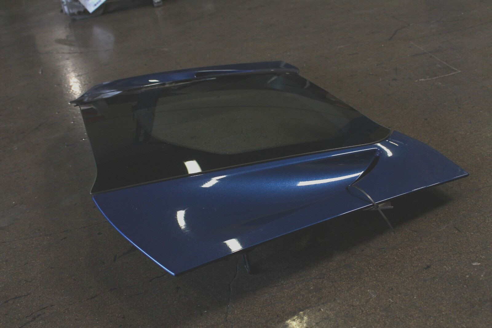 McLaren MP4-12C, Decklid, w/Glass, Blue, Used