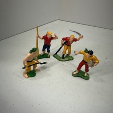 Vintage PLASTIC HANDPAINTED "PIRATES" Six poses from Hong Kong Lot Of 4