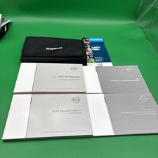 2019 Nissan Pathfinder Owners Manual With Case