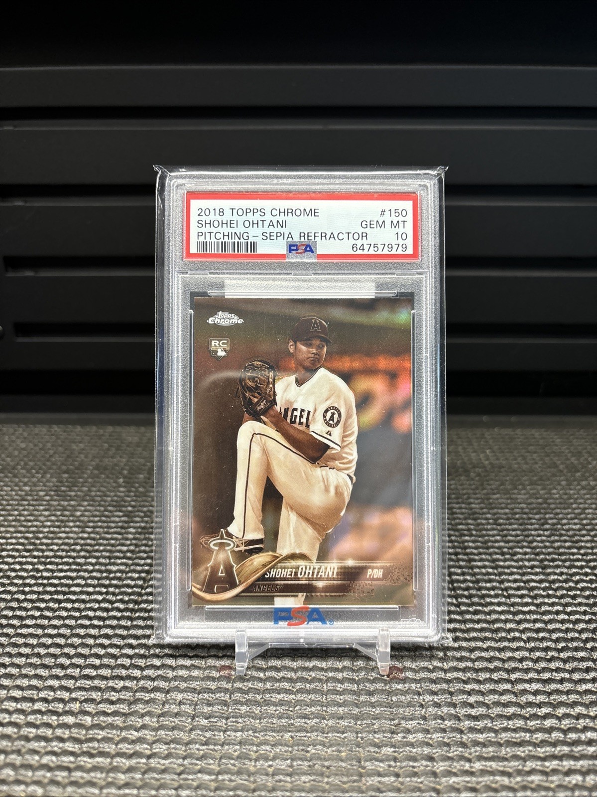 Shohei Ohtani 2018 Topps Chrome #150 Sepia Refractor (Pitching
