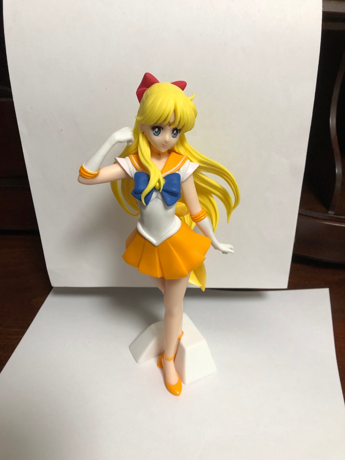 Sailor Moon Glitter & Glamours Super Sailor Venus (Version A) 9'' Figurine