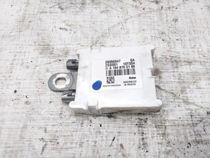 MERCEDES-BENZ M W164 Antennenverstärker  A1648702189 5.46 Petrol 285kw 27713875