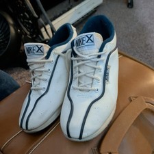 Vintage 1980s Nike Strike X Bowling Shoes Womens Size 6.5 White Blue Swoosh Navy