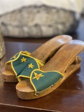 Antique Women s Asian Wooden Carved Shoe Size 8.5