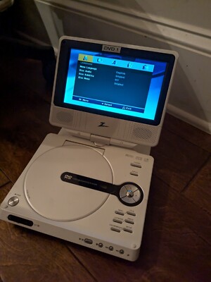 Zenith DVP615 Portable DVD Player (7
