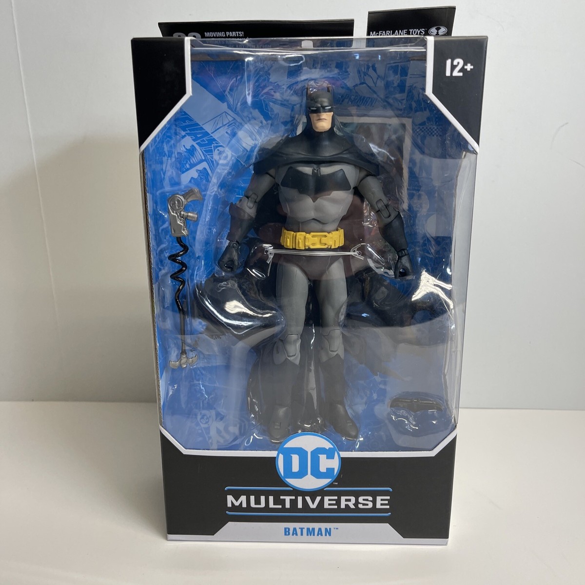 BATMAN: DETECTIVE COMICS #1000 DCマルチバース Amazon.com: DC Multiverse McFarlane Batman Dective Comics